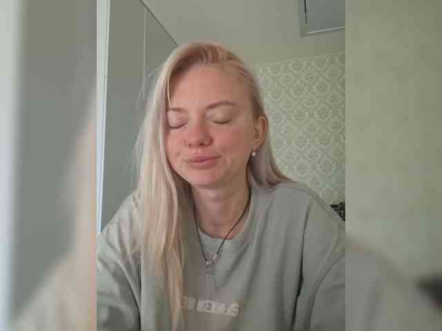 GargonaG webcam