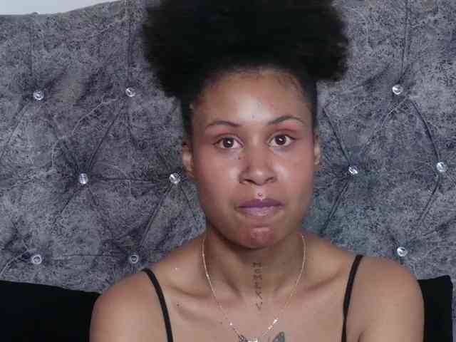RachelAnnXd webcam