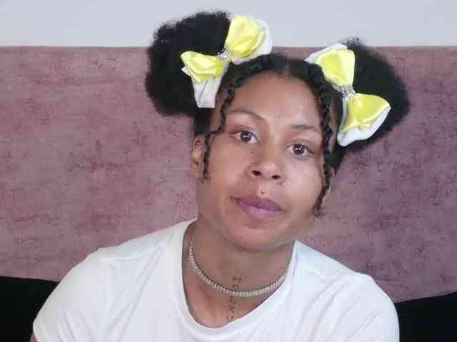 RachelAnnXd webcam