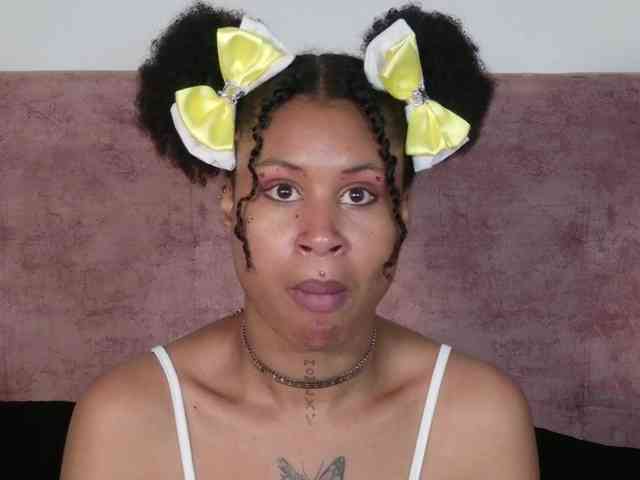 RachelAnnXd webcam