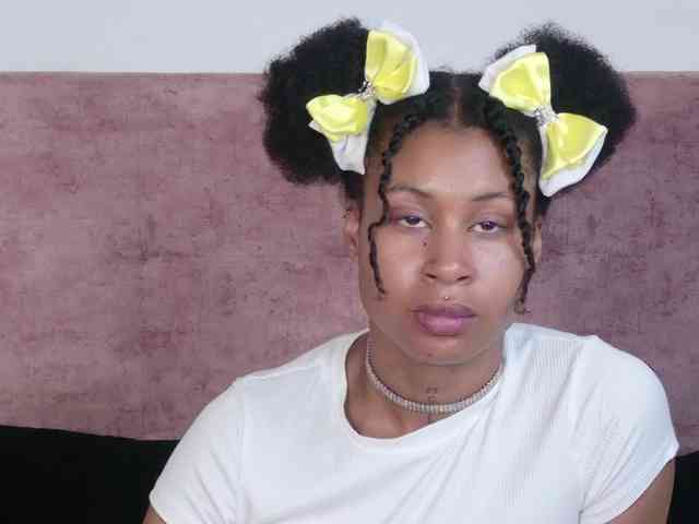 RachelAnnXd webcam