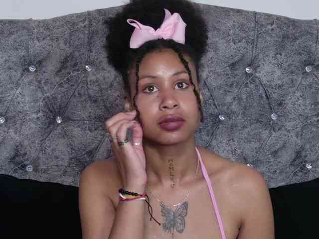 RachelAnnXd webcam