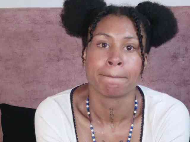 RachelAnnXd webcam