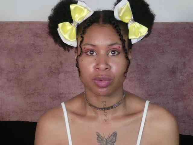 RachelAnnXd webcam