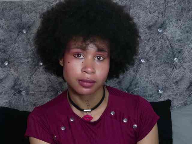 RachelAnnXd Live Webcam on BongaCams