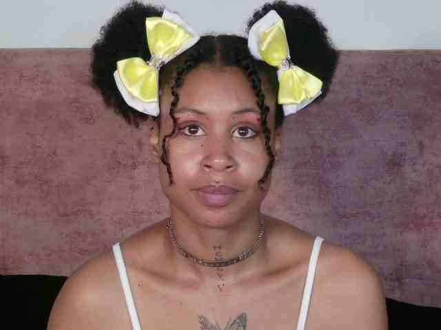 RachelAnnXd webcam