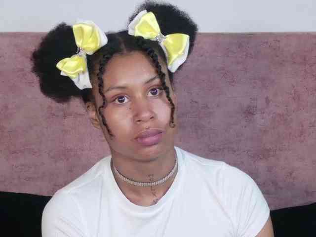 RachelAnnXd webcam