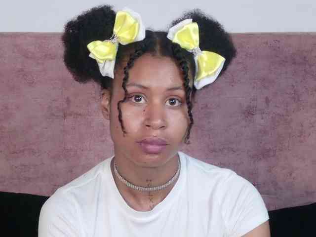 RachelAnnXd webcam
