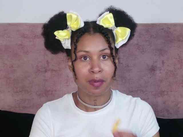 RachelAnnXd webcam