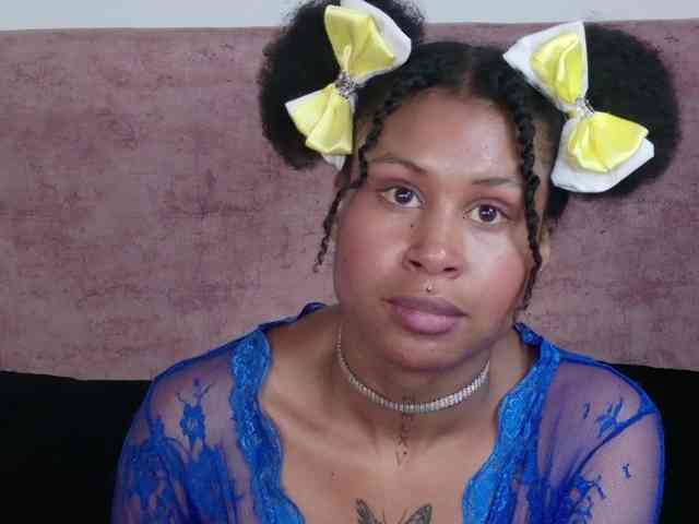 RachelAnnXd webcam