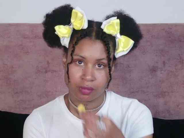 RachelAnnXd webcam