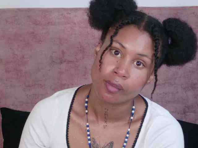 RachelAnnXd webcam