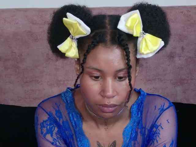 RachelAnnXd webcam