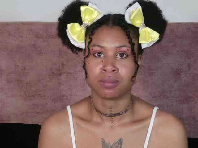 RachelAnnXd webcam