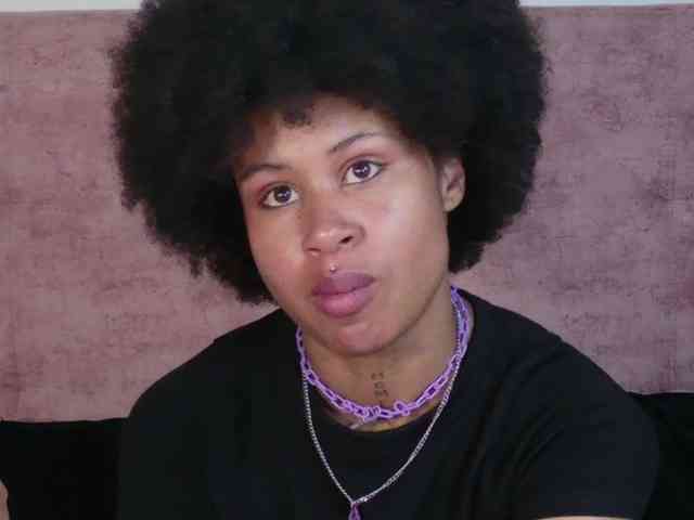 RachelAnnXd webcam