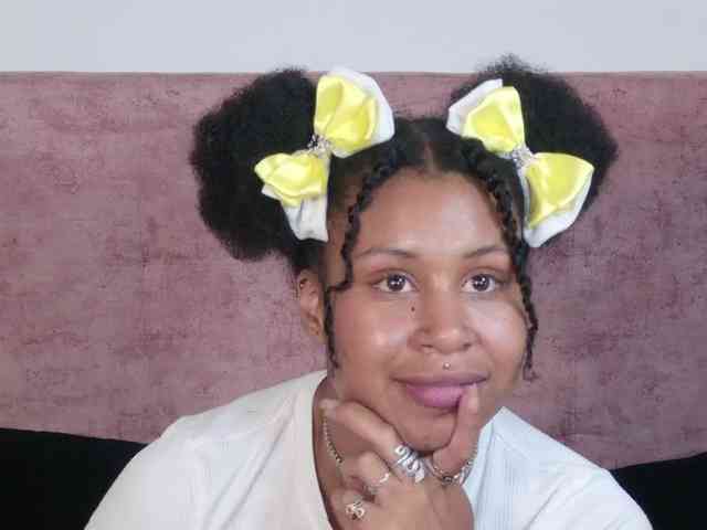 RachelAnnXd webcam