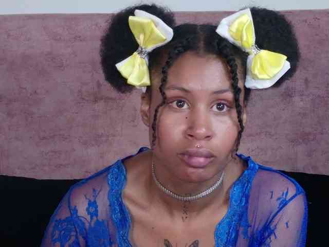 RachelAnnXd webcam