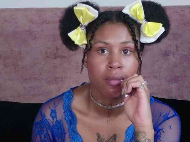 RachelAnnXd webcam