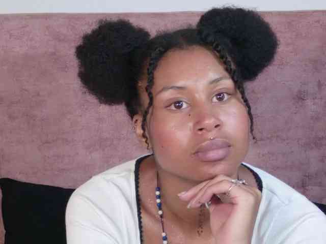 RachelAnnXd webcam