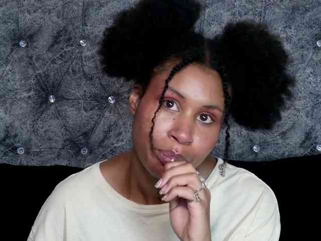 RachelAnnXd webcam