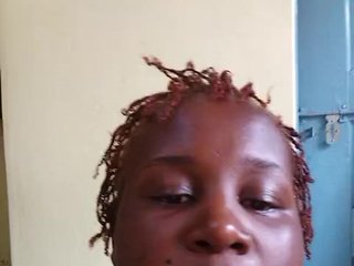 lushlila's Live Webcam