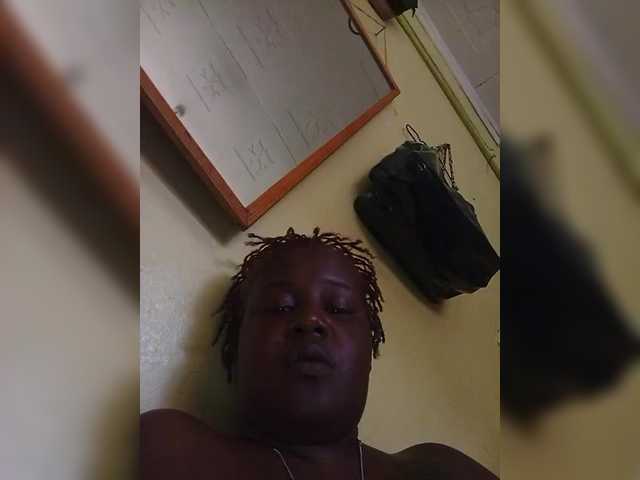 dorothykemunto's BongaCams show and profile