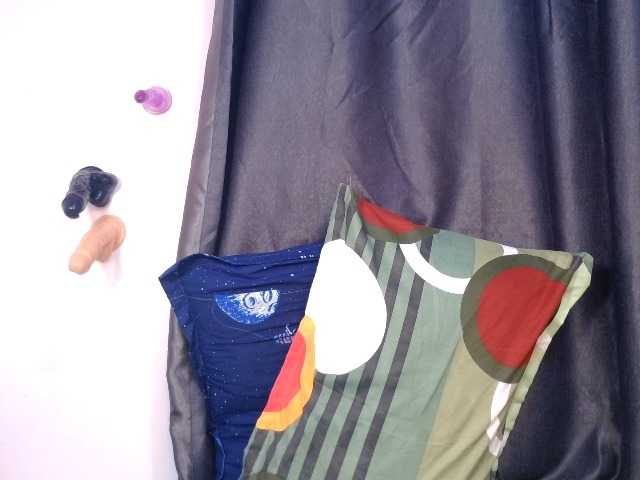 dorothykemunto live cam on BongaCams