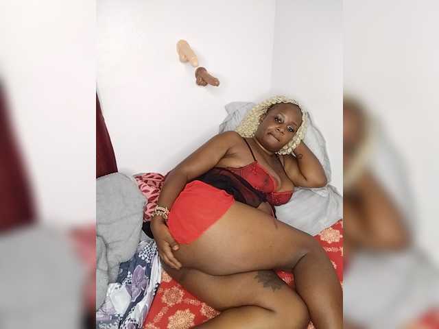 dorothykemunto live webcam show