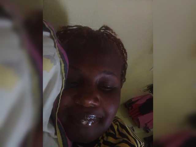 dorothykemunto's BongaCams show and profile