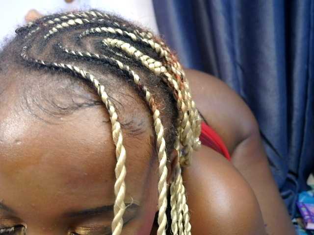 dorothykemunto live cam on BongaCams