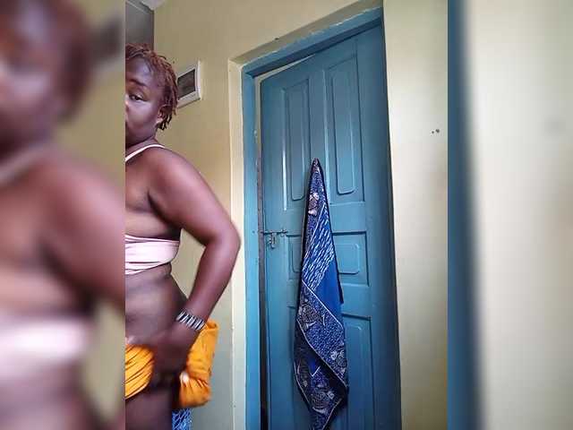 dorothykemunto's BongaCams show and profile