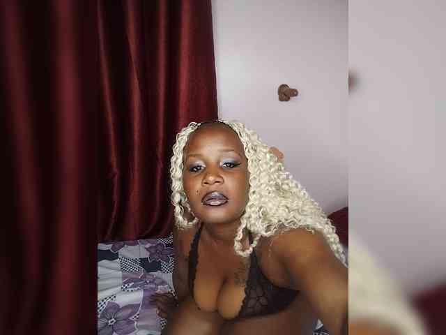 lushlila webcam
