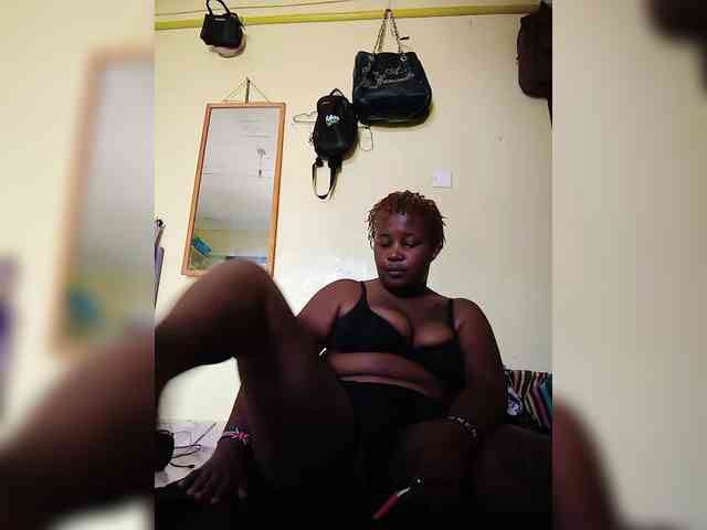 lushlila webcam