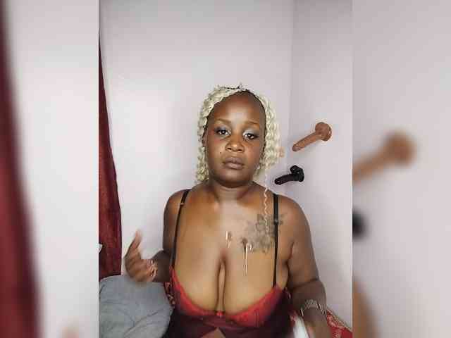 lushlila webcam