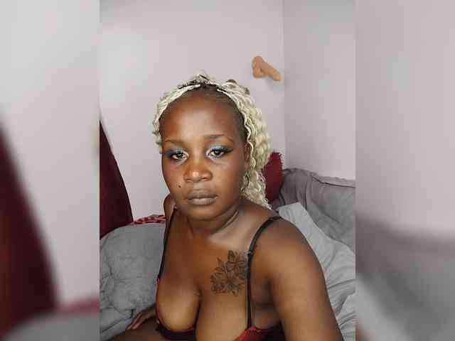 lushlila webcam