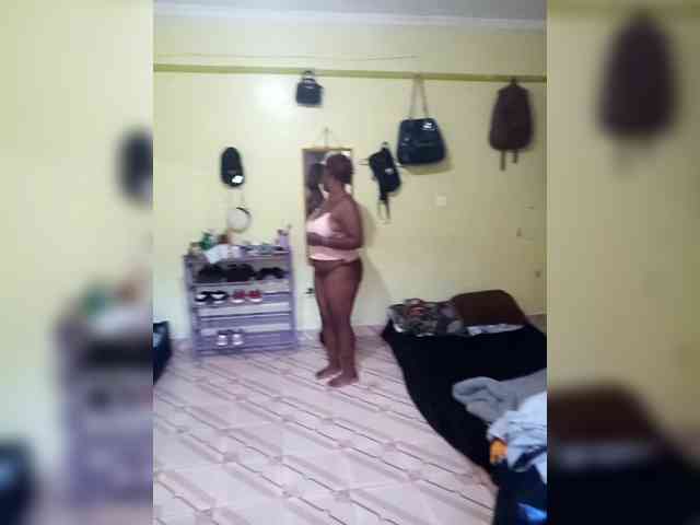 lushlila webcam