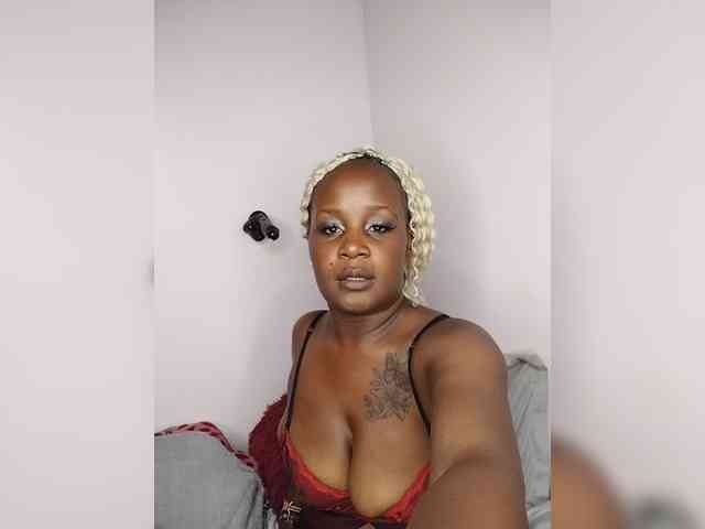 lushlila webcam