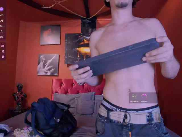 Luna-Dante-fox webcam