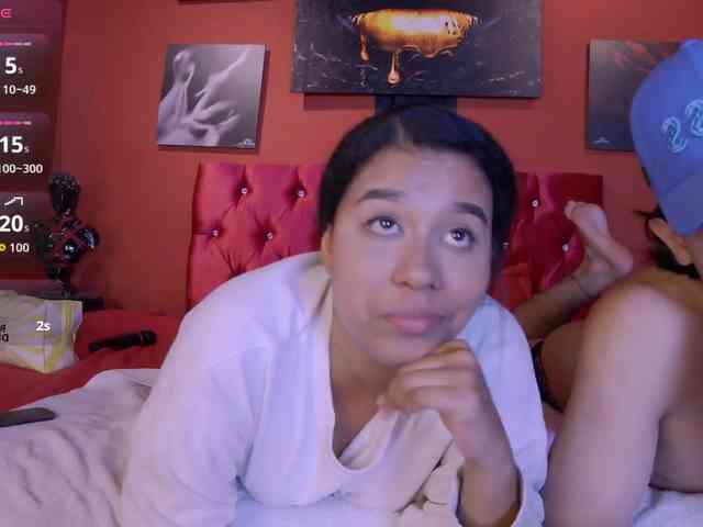 Luna-Dante-fox Live Webcam on BongaCams