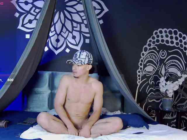 Luna-Dante-fox webcam