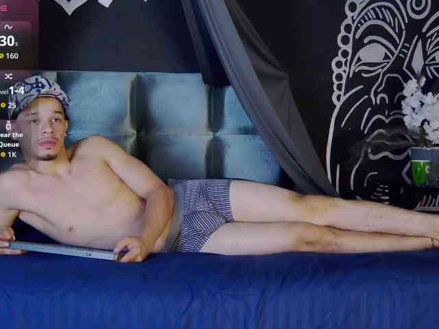 Luna-Dante-fox webcam