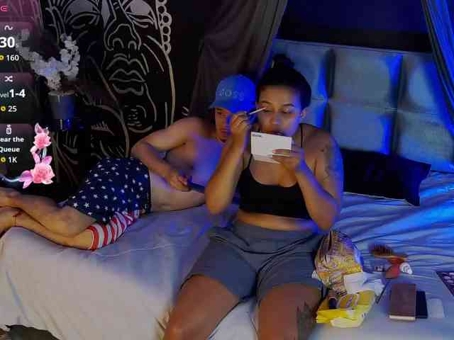 Luna-Dante-fox webcam