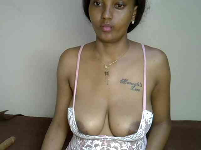 BunnyBlisss webcam
