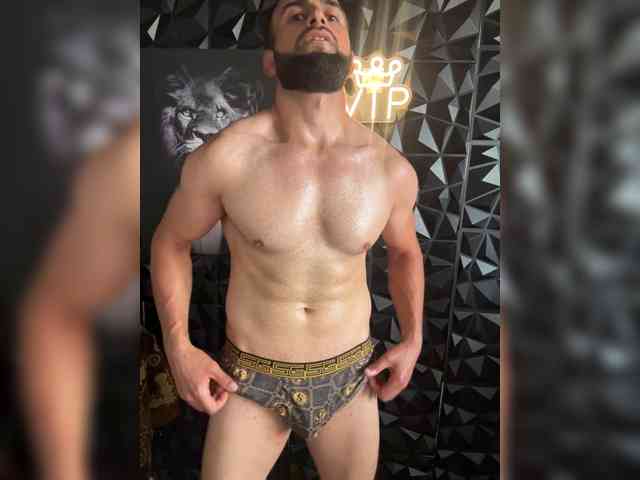 ALEX672
