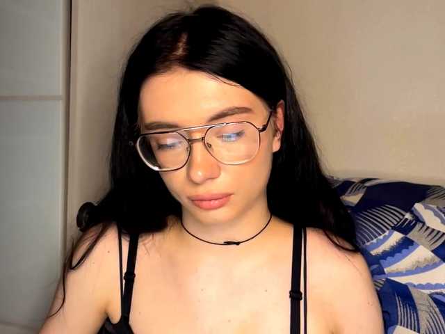 ReikoRizzardo's BongaCams show and profile