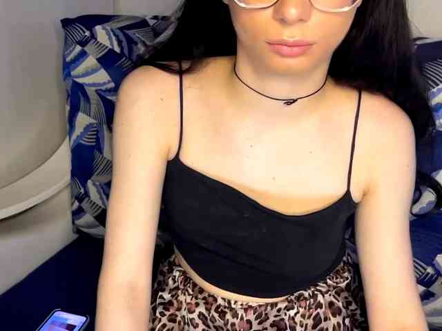 ReikoRizzardo webcam