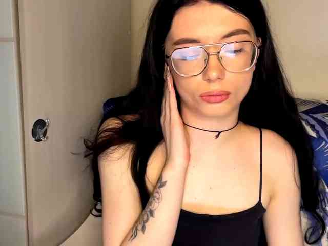 ReikoRizzardo webcam