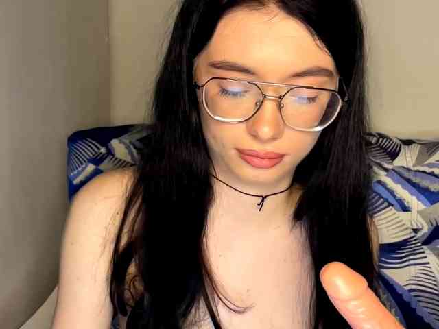 ReikoRizzardo webcam