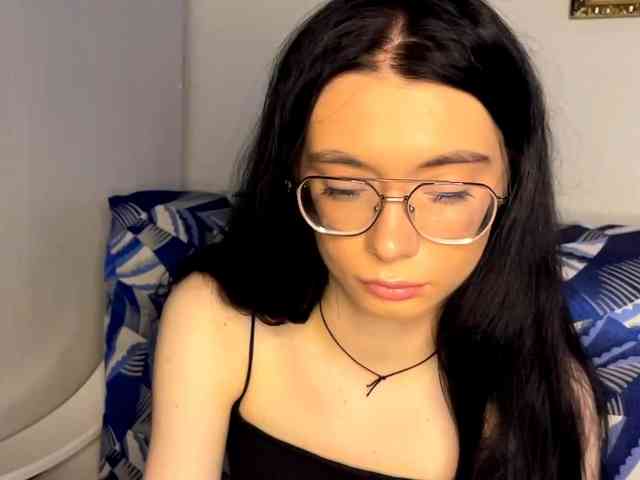 ReikoRizzardo webcam