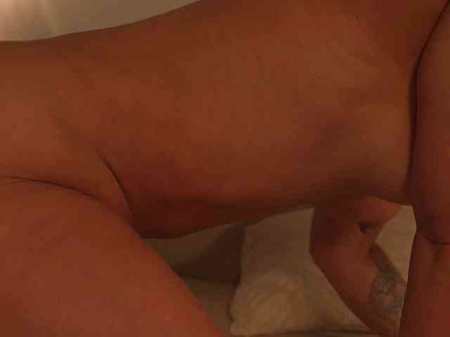 Julie-Belle Sex Cam Show